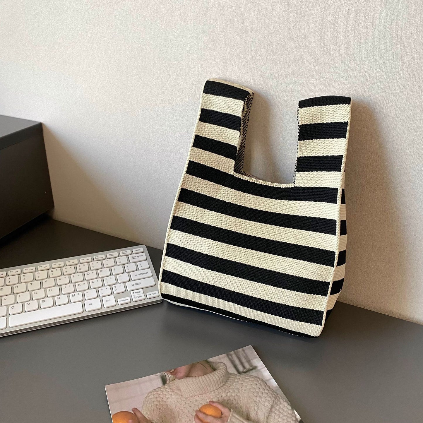 Korean Style Trendy Polka Dot And Stripe Knitted Handbag One Shoulder Bag 韓版潮流波點條紋針織單肩手提包