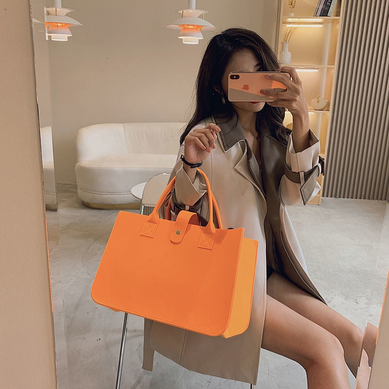 new shopping handbag women's 2022 handbag large capacity open fashion felt shopping designer tote woven bag 時尚毛氈料大容量女裝購物手提包