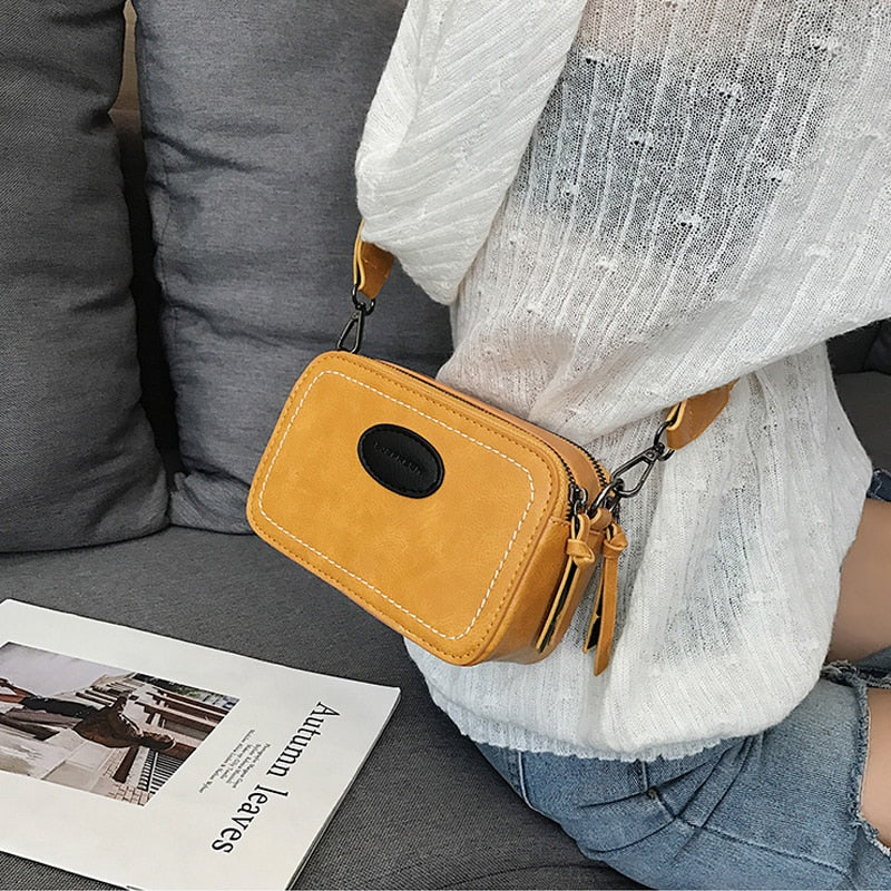 Vintage Printing Wide Strap Crossbody Bags Women Designer Luxury Pu Leather Lady Shoulder Messenger Bag Small Flap Square Female 復古印花寬帶皮革方形單肩袋