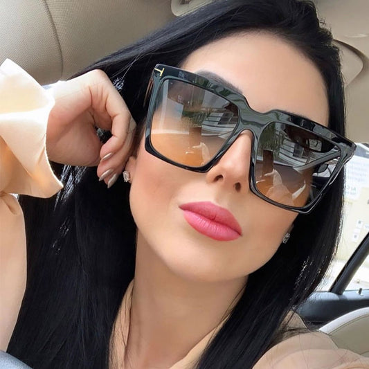 Oversize Square Sunglasses 2021 Women Vintage Brand Big Frame Sun Glasses Woman Black Gradient Female Glasses Oculos UV400 復古型格超大方形漸變色太陽鏡