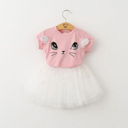 Summer Baby Girls Princess Dress 2pcs Set (Cute Cartoon Cat Print T-shirt Top+Mesh Tutu Skirt Toddler Kids Outfits Clothes) 夏季女嬰公主裙 2 件套裝（可愛卡通印花 T 恤 + 網眼芭蕾舞短裙兒童服裝）