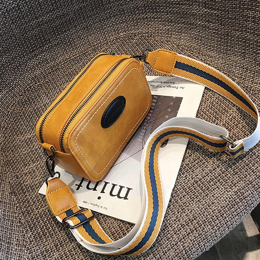 Vintage Printing Wide Strap Crossbody Bags Women Designer Luxury Pu Leather Lady Shoulder Messenger Bag Small Flap Square Female 復古印花寬帶皮革方形單肩袋