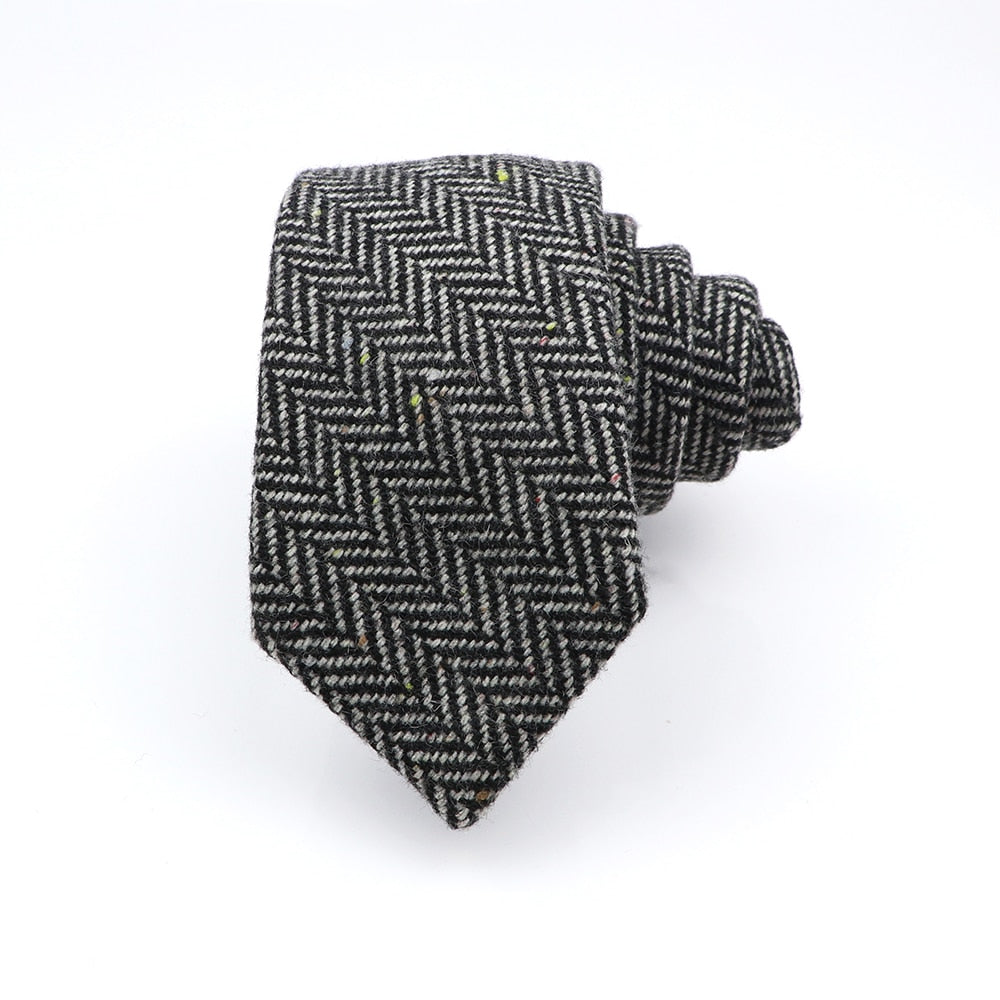 High Quality Classic Stripe Paild Wool Ties Black Grey Handmade Thick 7cm Width Men Neck Ties Slim Cashmere Casual Tie Accessory 高質經典條紋羊絨休閒領帶